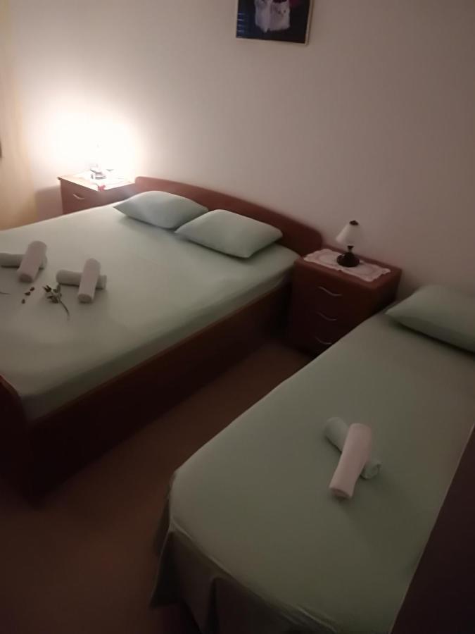 Apartment Nela Baška Voda エクステリア 写真