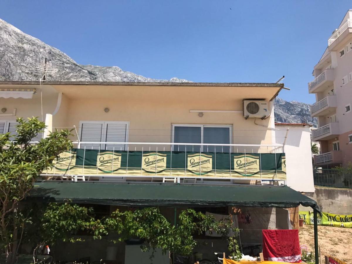 Apartment Nela Baška Voda エクステリア 写真